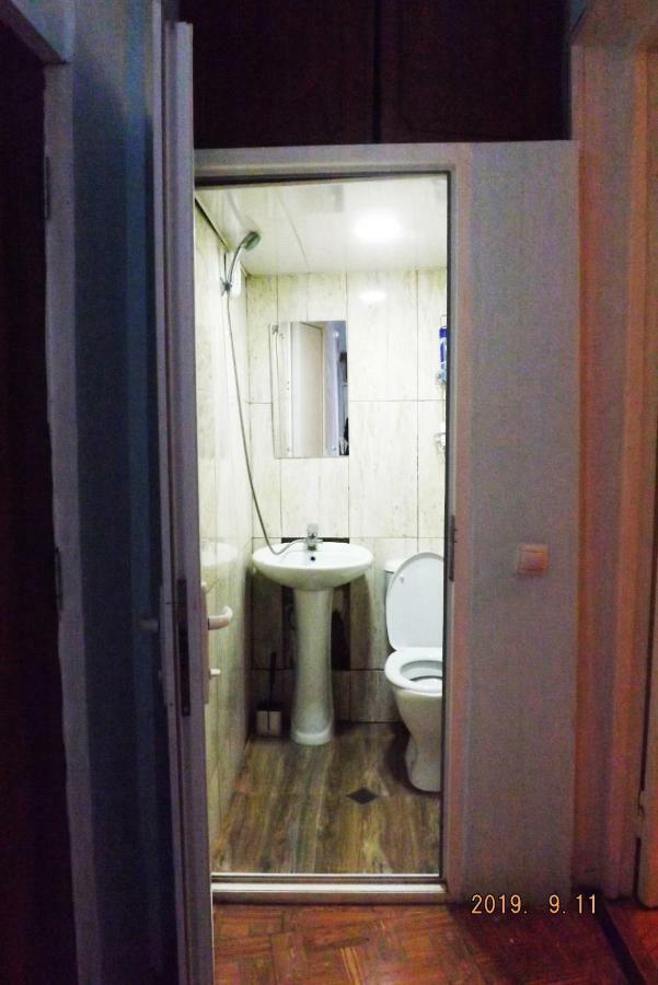 Guest House Ing 第比利斯 外观 照片